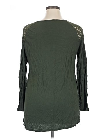 Old Navy Long Sleeve T-Shirt (view 2)