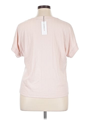 Liz Claiborne Short Sleeve Polo (view 2)