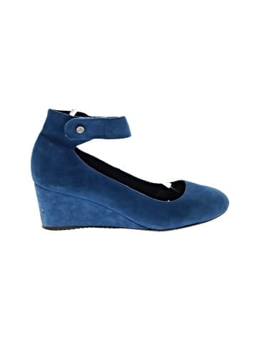 J. Renee Wedges (view 1)