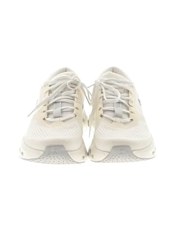 On Cloud Sneakers (view 2)