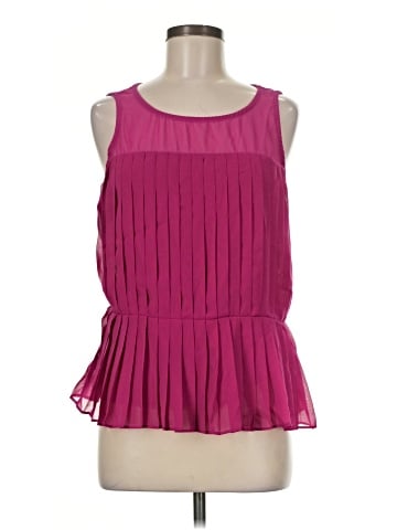 Attention Sleeveless Blouse (view 1)