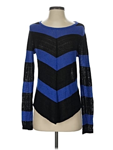 Jennifer Lopez Pullover Sweater (view 1)