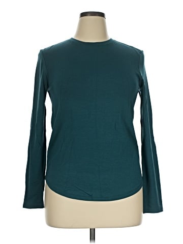 Lululemon Athletica Long Sleeve T-Shirt (view 1)
