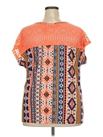 Bobbie Brooks Short Sleeve T-Shirt (view 2)