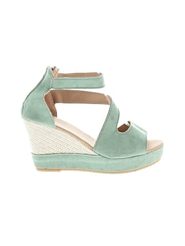 Unbranded Wedges (view 1)