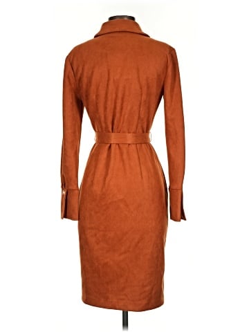 Halston Trenchcoat (view 2)