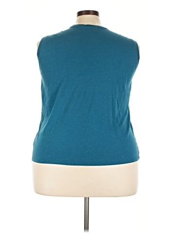 Old Navy Sleeveless T-Shirt (view 2)