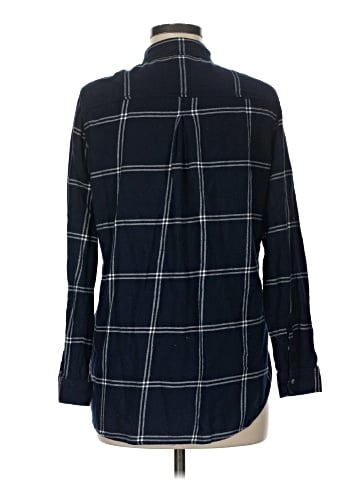 H&M Long Sleeve Button-Down Shirt (view 2)