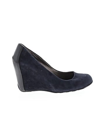 Kenneth Cole REACTION Wedges (view 1)