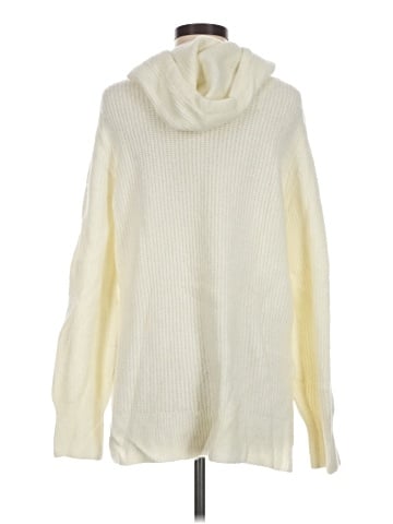 Gap Pullover Sweater (view 2)