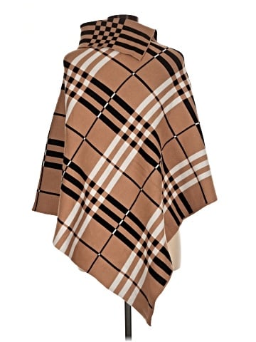 Coco + Carmen Poncho (view 2)