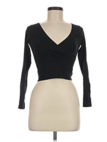 Brandy Melville 3/4 Sleeve T-Shirt (view 1)