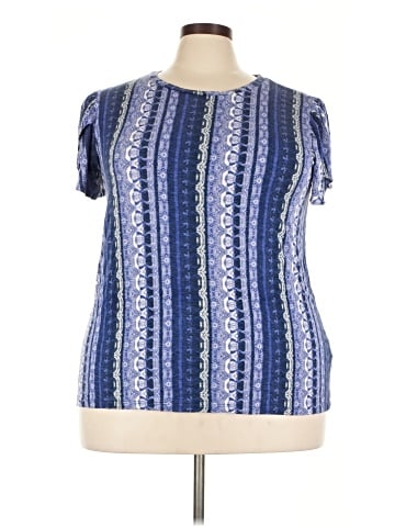 Lularoe Short Sleeve T-Shirt (view 1)