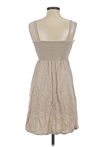 Old Navy Casual Dress (view 2)