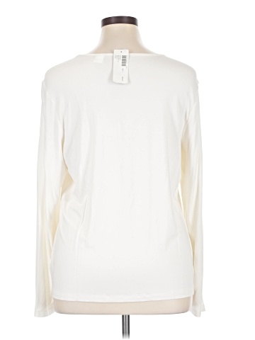 Chico's Long Sleeve T-Shirt (view 2)