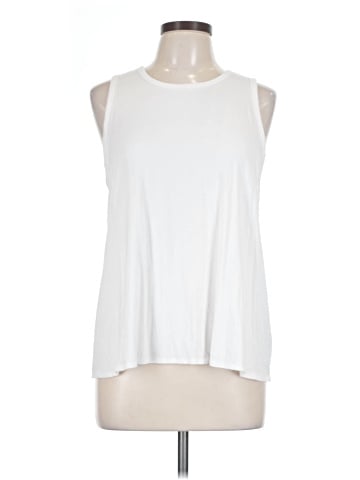 Old Navy Sleeveless T-Shirt (view 1)