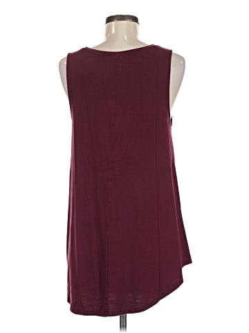 Old Navy Sleeveless T-Shirt (view 2)