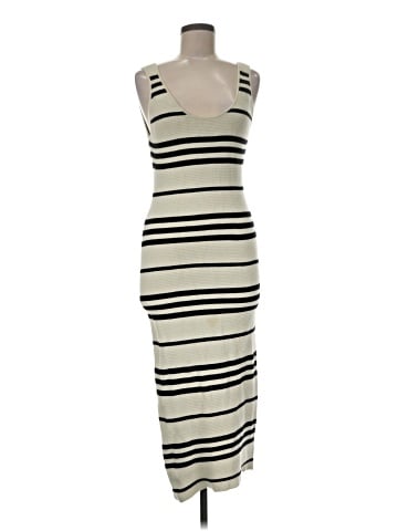 Alice + Olivia Casual Dress (view 1)