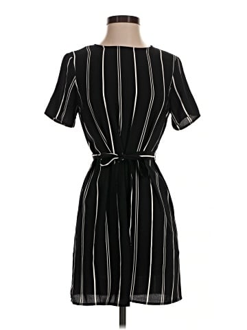 Forever 21 Casual Dress (view 1)