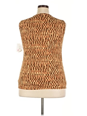 Liz & Co. Tank Top (view 2)