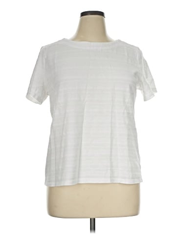 Liz Claiborne Short Sleeve T-Shirt (view 1)