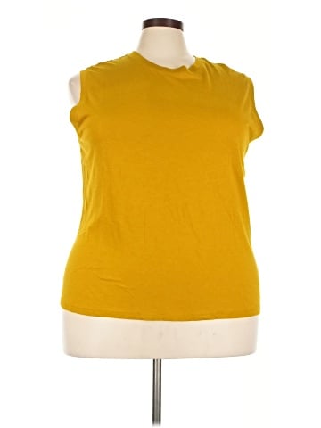 Old Navy Sleeveless T-Shirt (view 1)