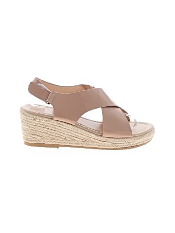 Unbranded Wedges (view 1)