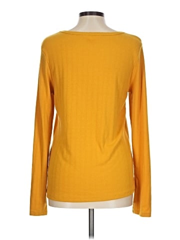 Market and Spruce Pullover Sweater (view 2)