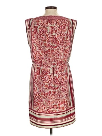 Ann Taylor LOFT Outlet Cocktail Dress (view 2)