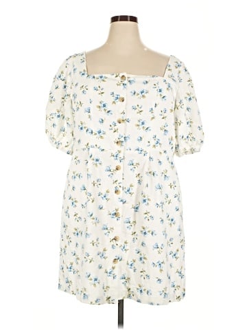 Old Navy Casual Dress (view 1)