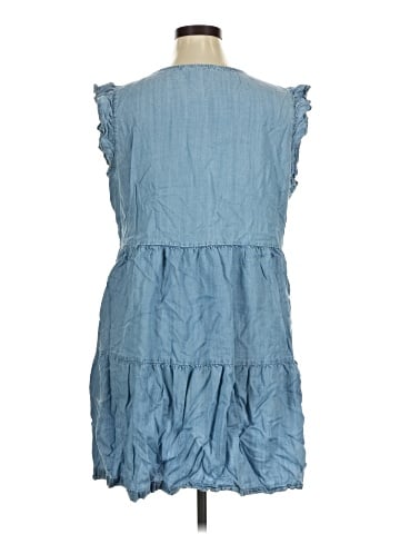 Ann Taylor LOFT Outlet Casual Dress (view 2)