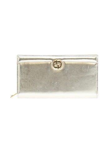 Unbranded Wallet (view 1)