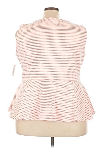 Molly & Isadora Sleeveless Top (view 2)