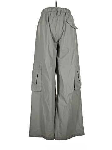 Bershka Cargo Pants (view 2)