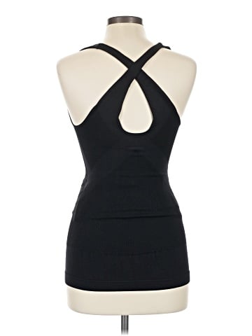 Blanqi Tank Top (view 2)