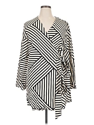 H&M Casual Dress (view 1)