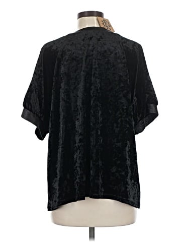Ivy Jane Short Sleeve Blouse (view 2)
