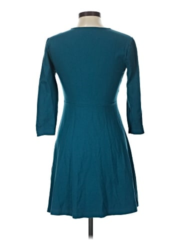 Lark & Ro Casual Dress (view 2)