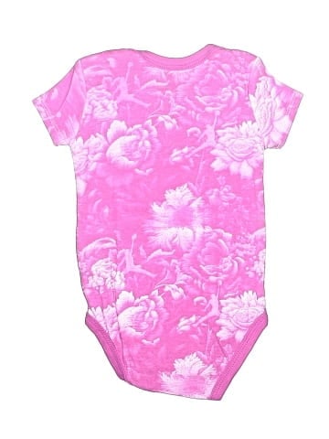 Air Jordan Short Sleeve Onesie (view 2)