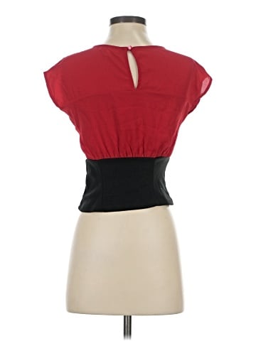 Monteau Short Sleeve Top (view 2)
