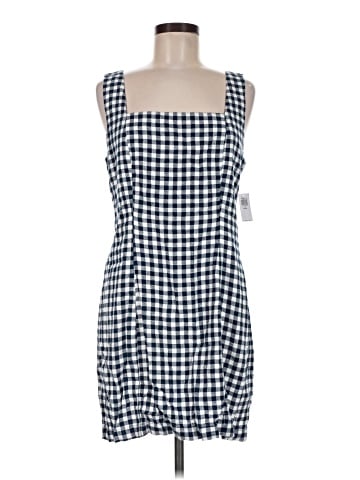Old Navy Casual Dress (view 1)