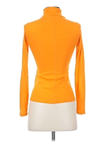 Everlane Long Sleeve Turtleneck (view 2)