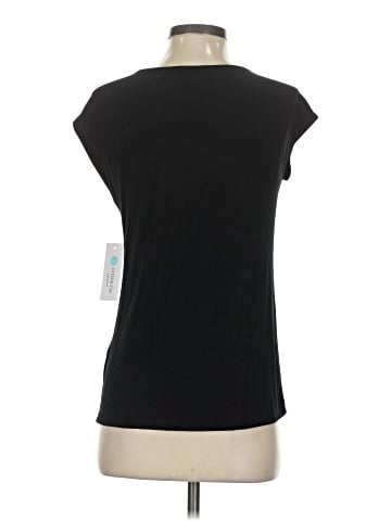 Pink Clover Sleeveless T-Shirt (view 2)