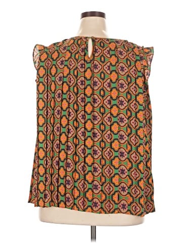 DR2 Sleeveless Blouse (view 2)