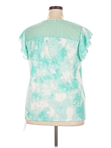 Bobbie Brooks Short Sleeve T-Shirt (view 2)