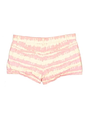 Gap Shorts (view 2)