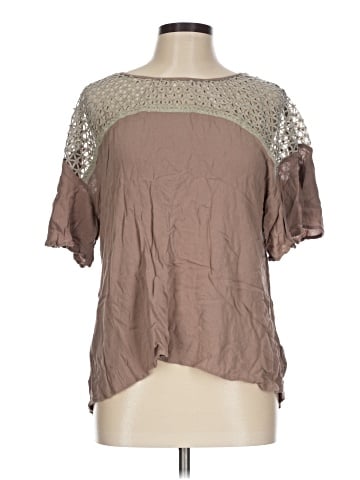Annabelle Short Sleeve T-Shirt (view 1)