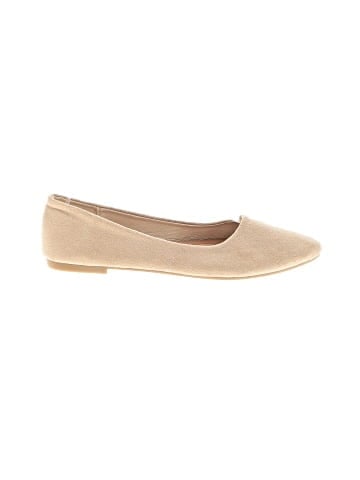 Unbranded Flats (view 1)