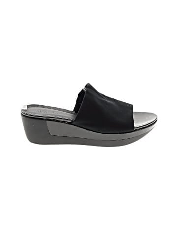 Kenneth Cole REACTION Wedges (view 1)