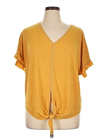 Max Studio Short Sleeve Top (view 1)